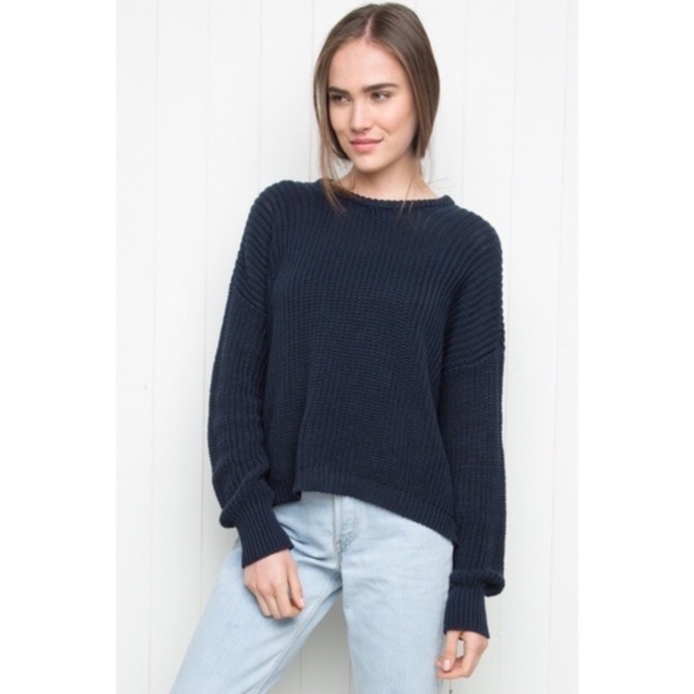 Brandy Melville One-Size Navy Knit Sweater